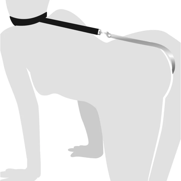 Джулия аяқтарын жайып жібереді